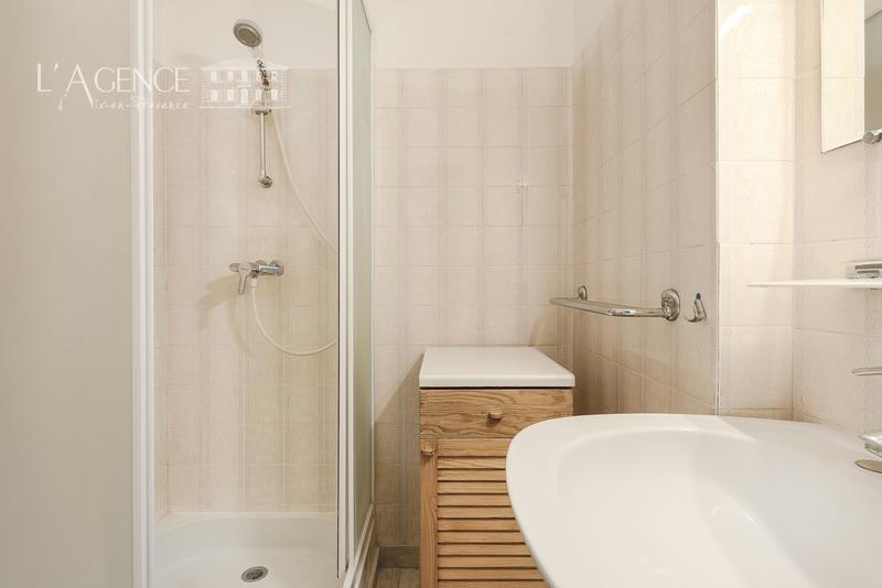 Appartement - 79 m² - 3 pièces