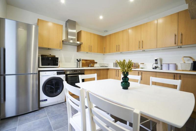 Maison - 86 m² - 6 pièces