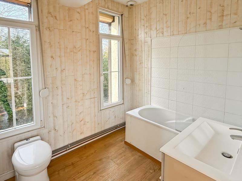 Maison bourgeoise - 173 m² - 7 pièces