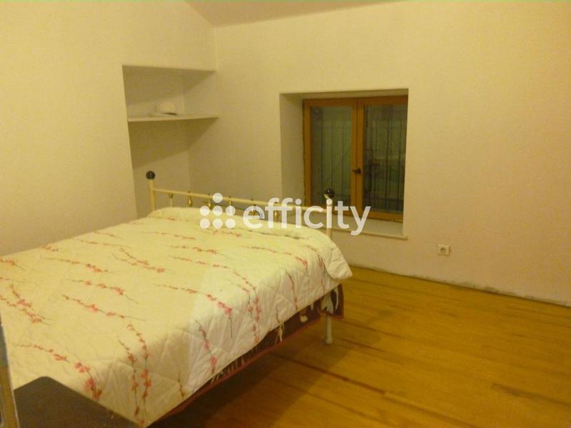 Maison de village - 245 m² - 7 pièces