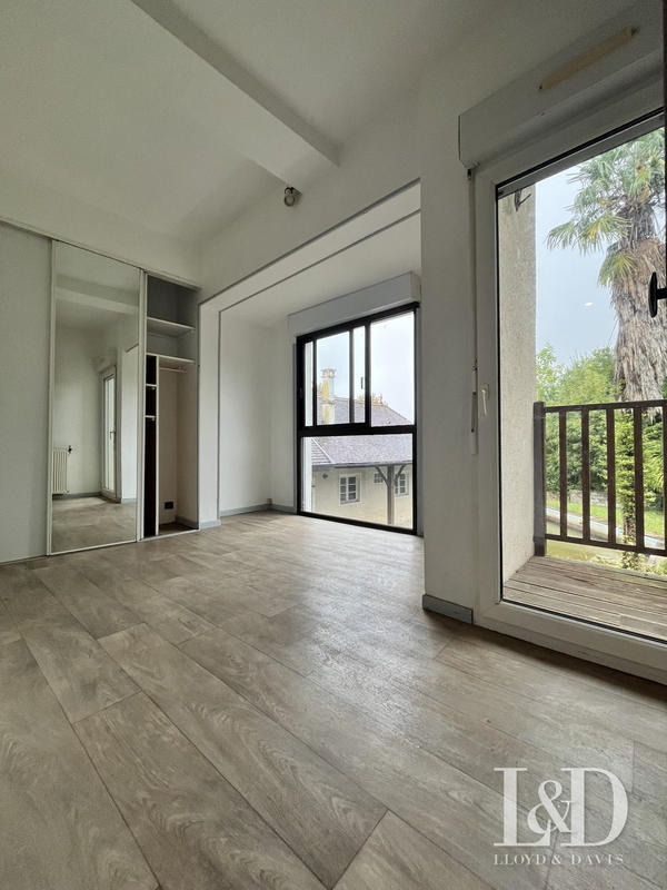 Maison ancienne - 150 m² - 6 pièces