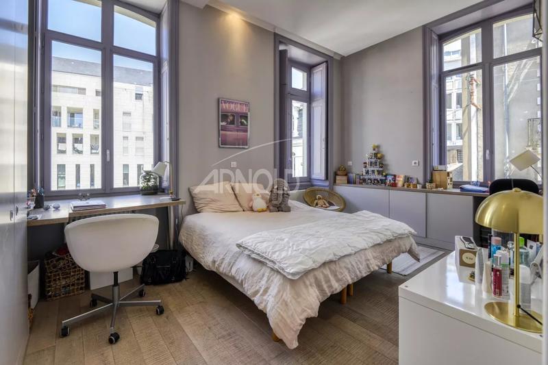Appartement - 123 m² - 5 pièces