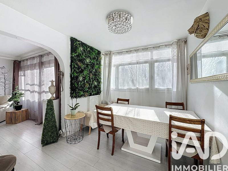 Appartement - 80 m² - 3 pièces