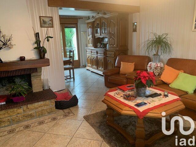 Maison - 177 m² - 7 pièces