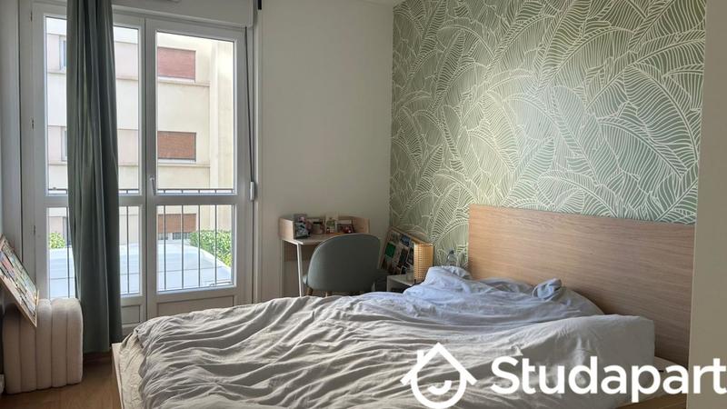 Chambre - 10 m² - 1 pièce