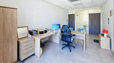 Bureau - 29 m² - 1 pièce