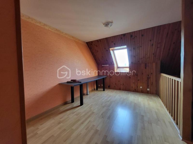 Maison jumelée - 94 m² - 4 pièces