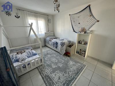 Maison - 175 m² - 8 pièces