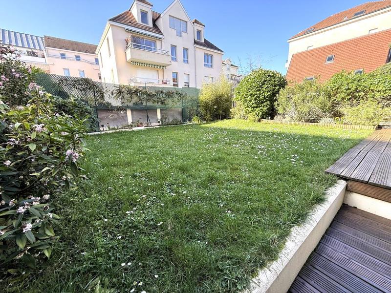 Appartement - 122 m² - 6 pièces