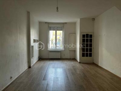 Maison - 82 m² - 5 pièces