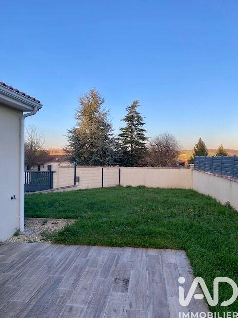 Maison - 95 m² - 4 pièces