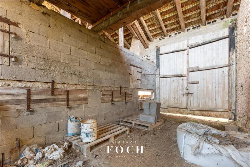 Maison - 250 m² - 5 pièces