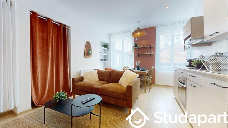 Chambre - 12 m² - 1 pièce