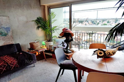Appartement - 78 m² - 4 pièces