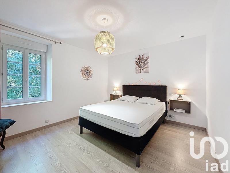 Château - 330 m² - 11 pièces