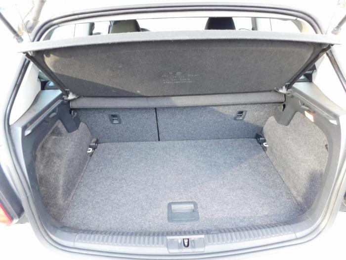 Volkswagen Polo 1.4 Tdi 75ch Bluemotion Technology Trendline 3p