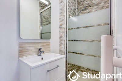 Chambre - 17 m² - 1 pièce