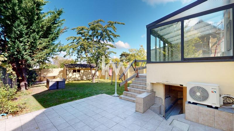 Maison - 120 m² - 6 pièces