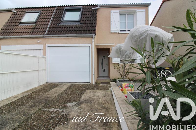 Maison - 94 m² - 6 pièces