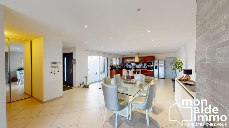 Maison - 141 m² - 4 pièces