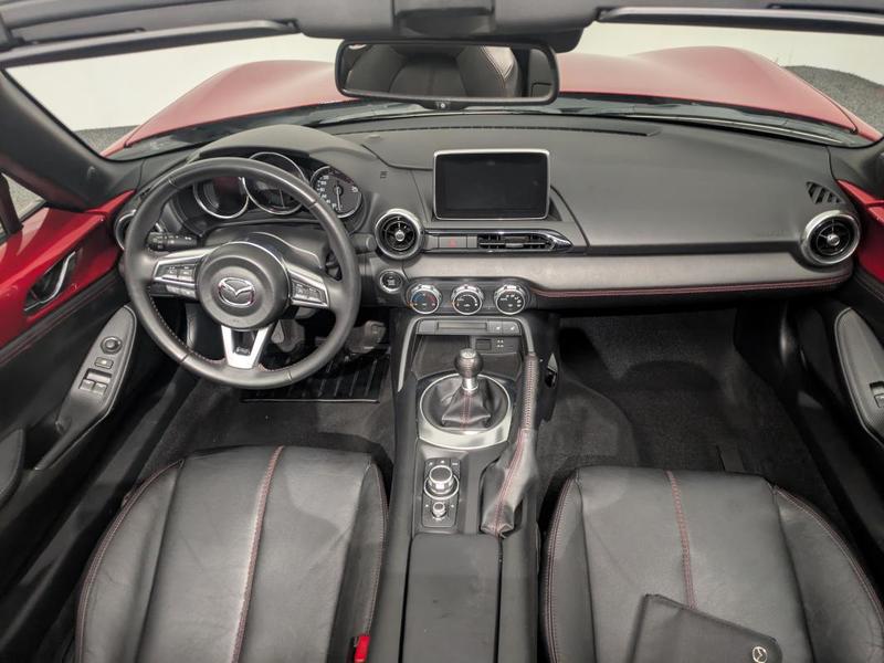 Mazda Mx-5 Skyactiv-G 131 Ch Sport Line Gps Bose Sieges Chauffants