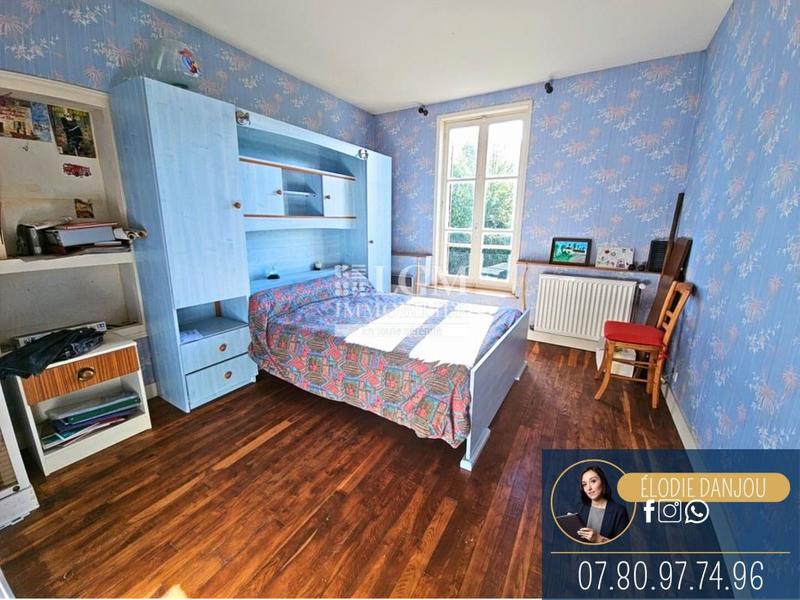 Moulin - 250 m² - 7 pièces