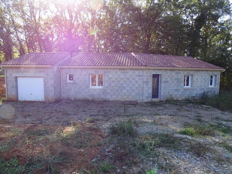 Maison - 96 m² - 4 pièces