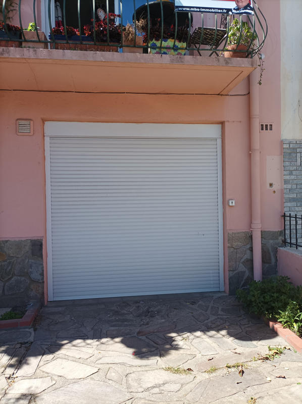 Parking / Garage - 15 m²