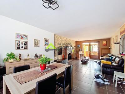 Maison - 170 m² - 8 pièces