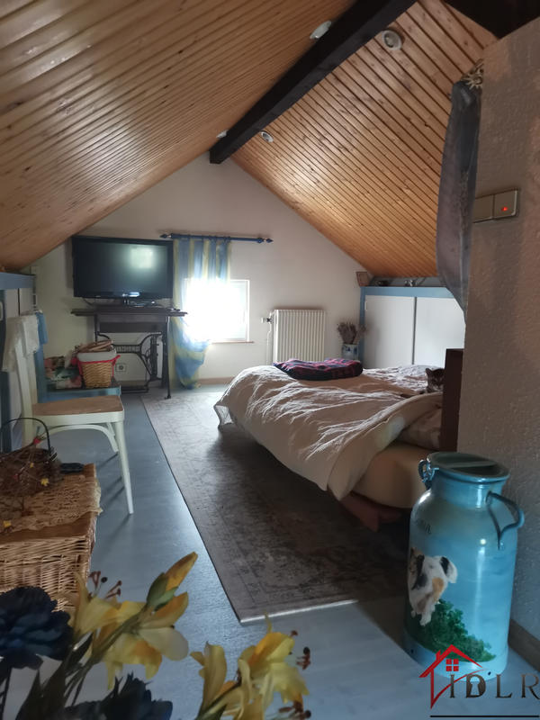 Maison - 200 m² - 7 pièces