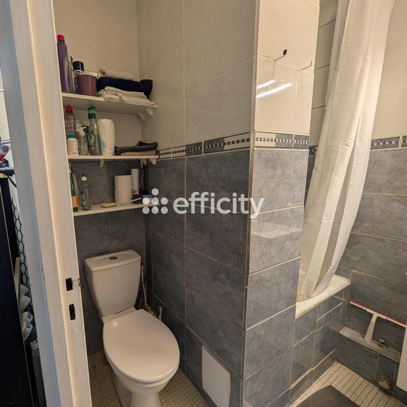 Appartement ancien - 25 m² - 1 pièce