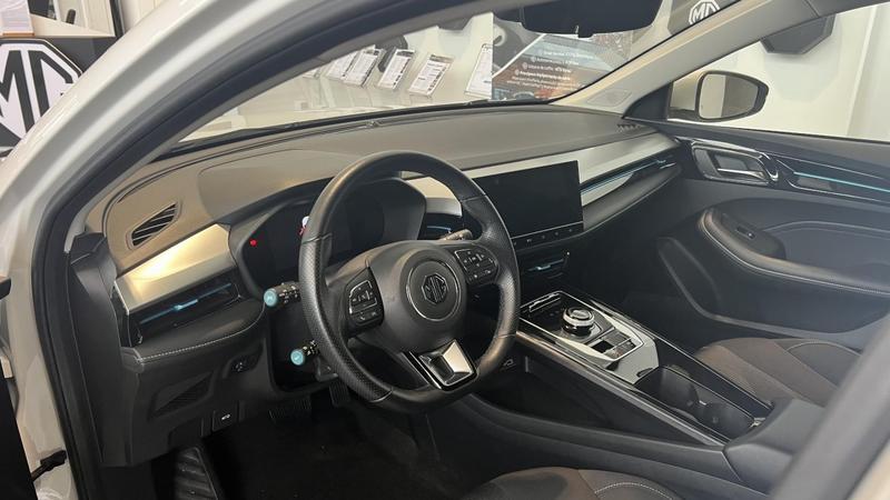 Mg mg5 Autonomie Standard 50kwh - 130 Kw 2wd Comfort