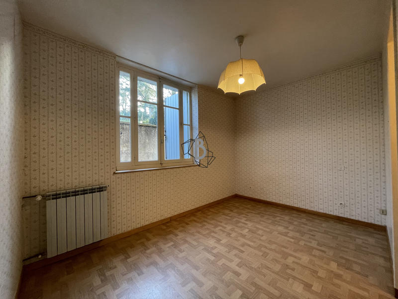 Maison - 111 m² - 3 pièces