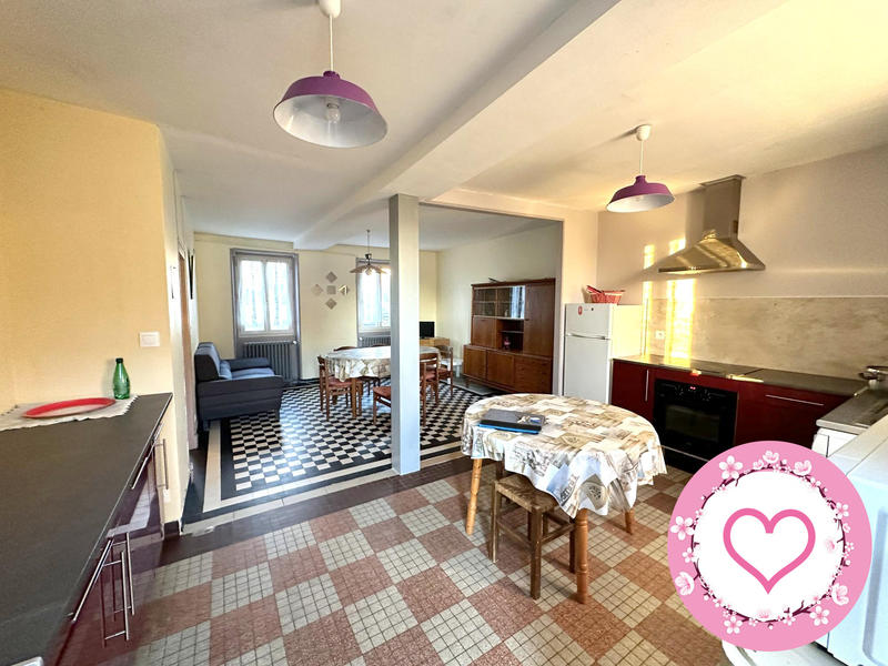 Maison - 80 m² - 4 pièces