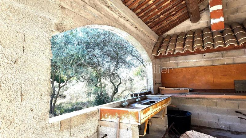 Maison - 300 m² - 4 pièces