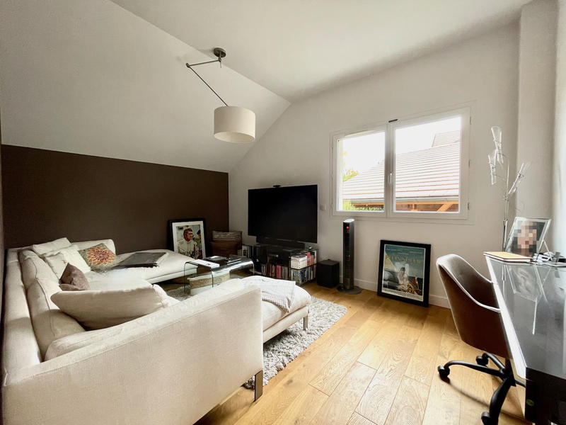 Villa - 230 m² - 7 pièces