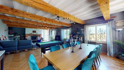 Maison - 249 m² - 6 pièces