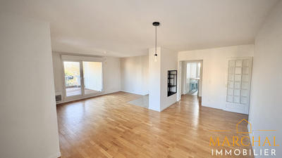 Appartement - 85 m² - 3 pièces