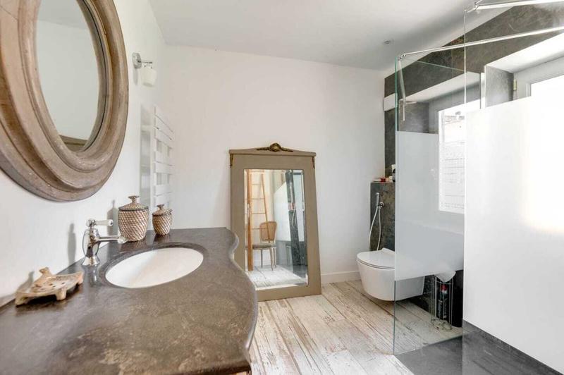 Maison - 190 m² - 8 pièces