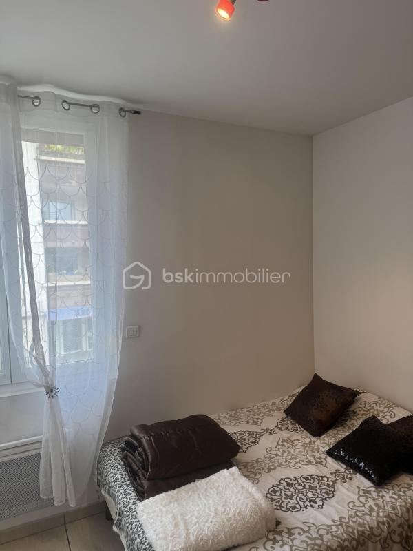 Appartement - 81 m² - 3 pièces