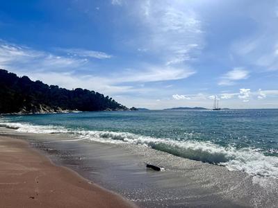 Maison - 210 m² - 7 pièces