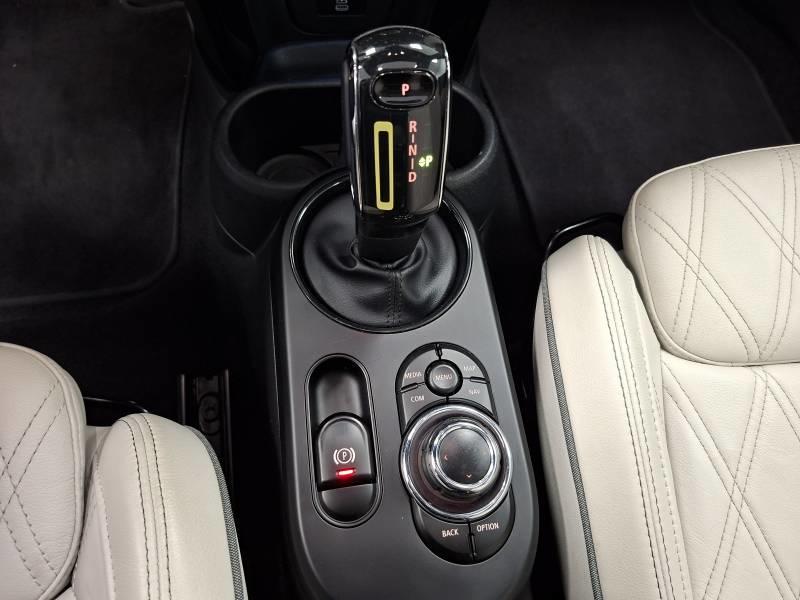 Mini Mini Hatch 3 Portes Cooper se 184 ch Edition Premium Plus