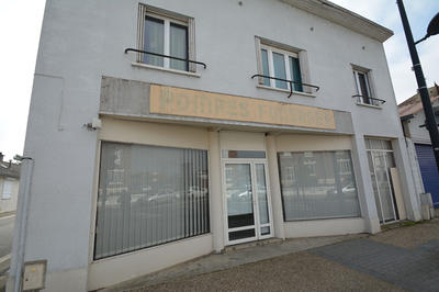 Local commercial - 43 m² - 2 pièces
