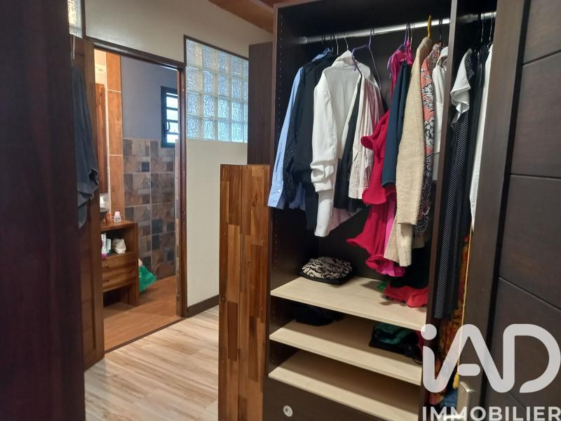 Maison - 175 m² - 8 pièces