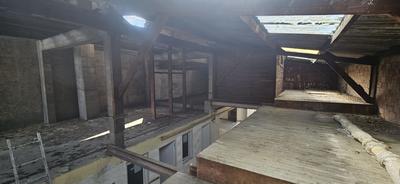 Immeuble - 493 m² - 3 pièces