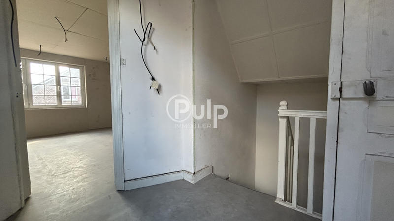 Maison - 83 m² - 5 pièces