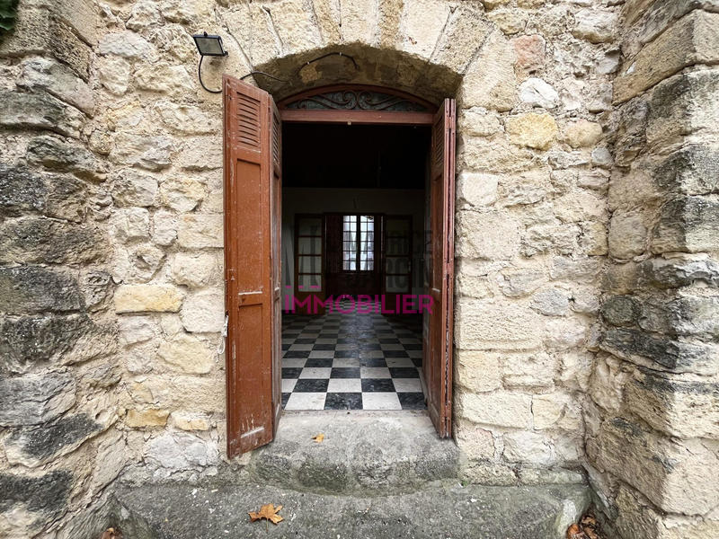 Maison - 200 m² - 6 pièces