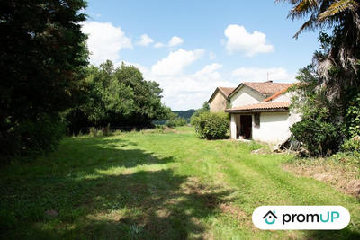 Maison - 170 m² - 8 pièces