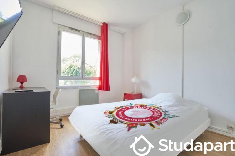 Chambre - 14 m² - 1 pièce