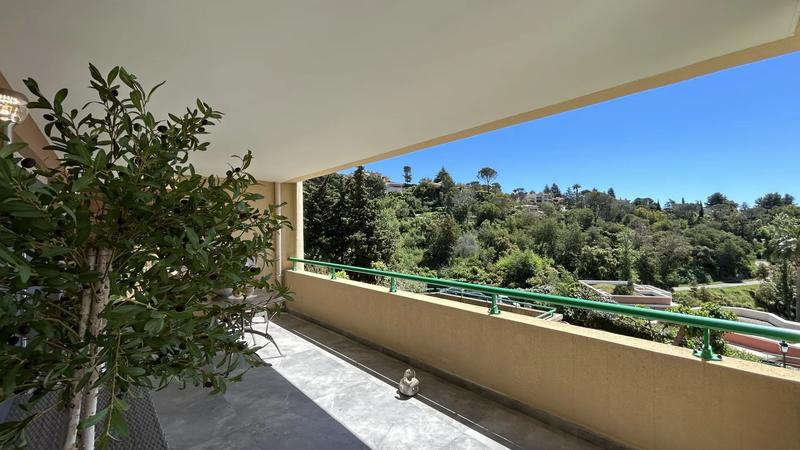 Appartement - 145 m² - 4 pièces